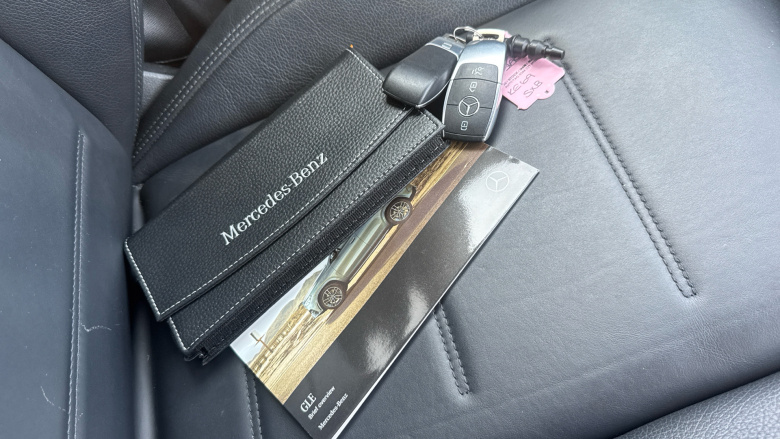 Mercedes-Benz GLE 300d 4Matic AMG Line 5dr 9G-Tronic Diesel Estate